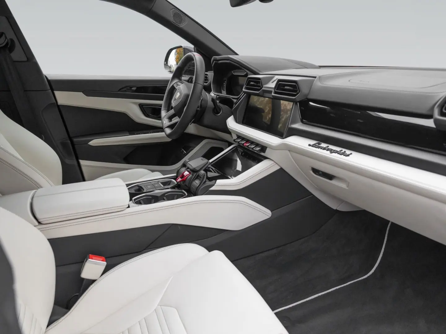 Urus SE   Viola Galaxias   Akrapovic   PPF