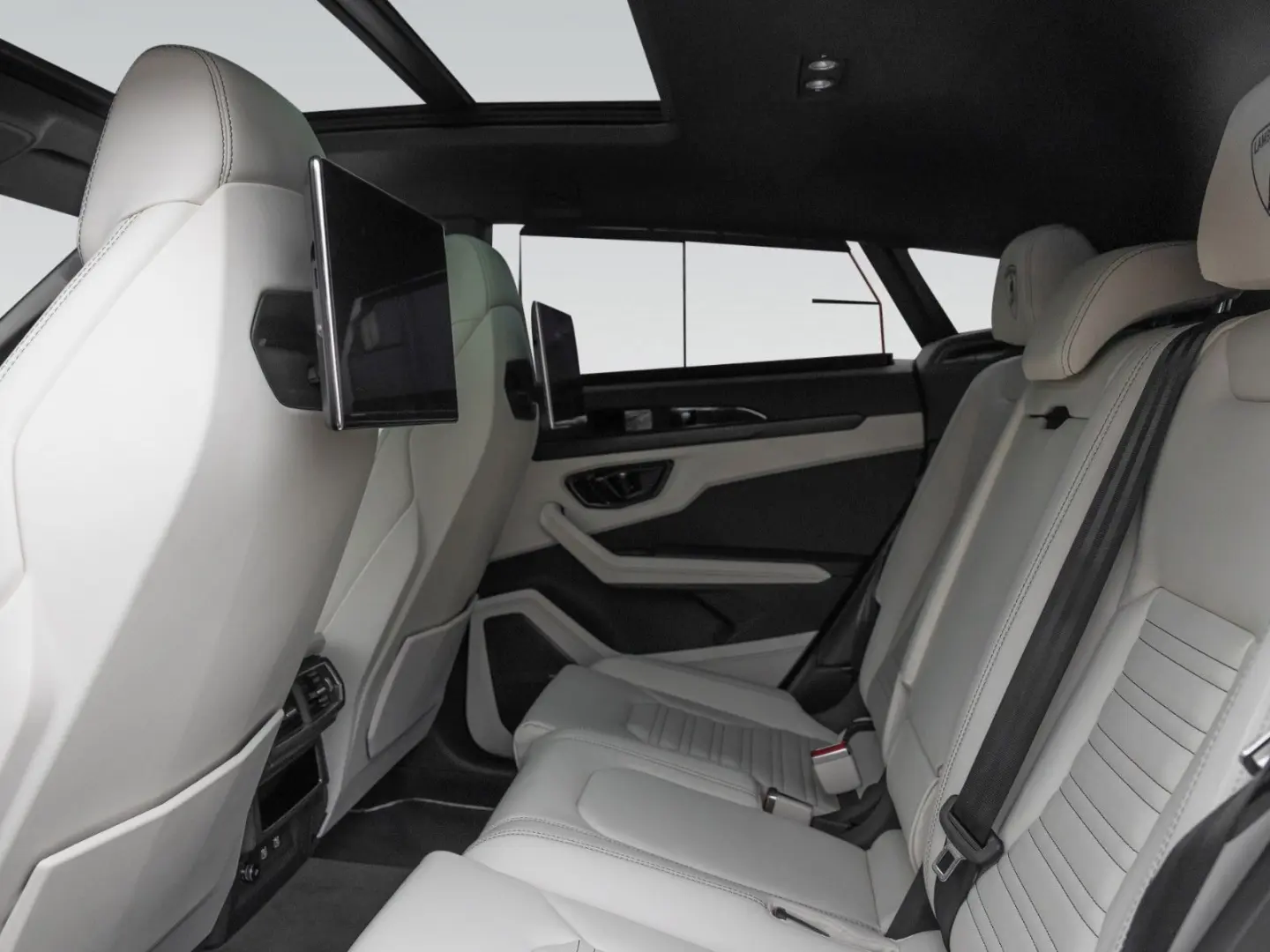 Urus SE   Viola Galaxias   Akrapovic   PPF