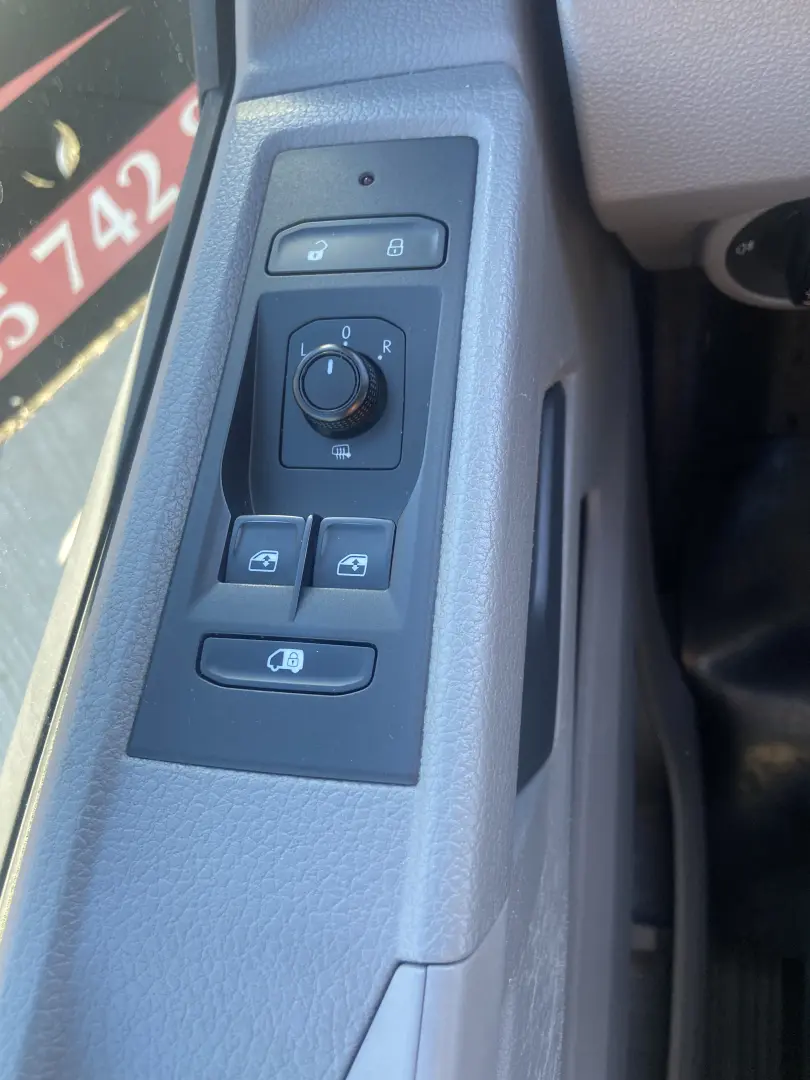 VW TRANSPORTER T6.1  2 usi culisante  webasto  AC