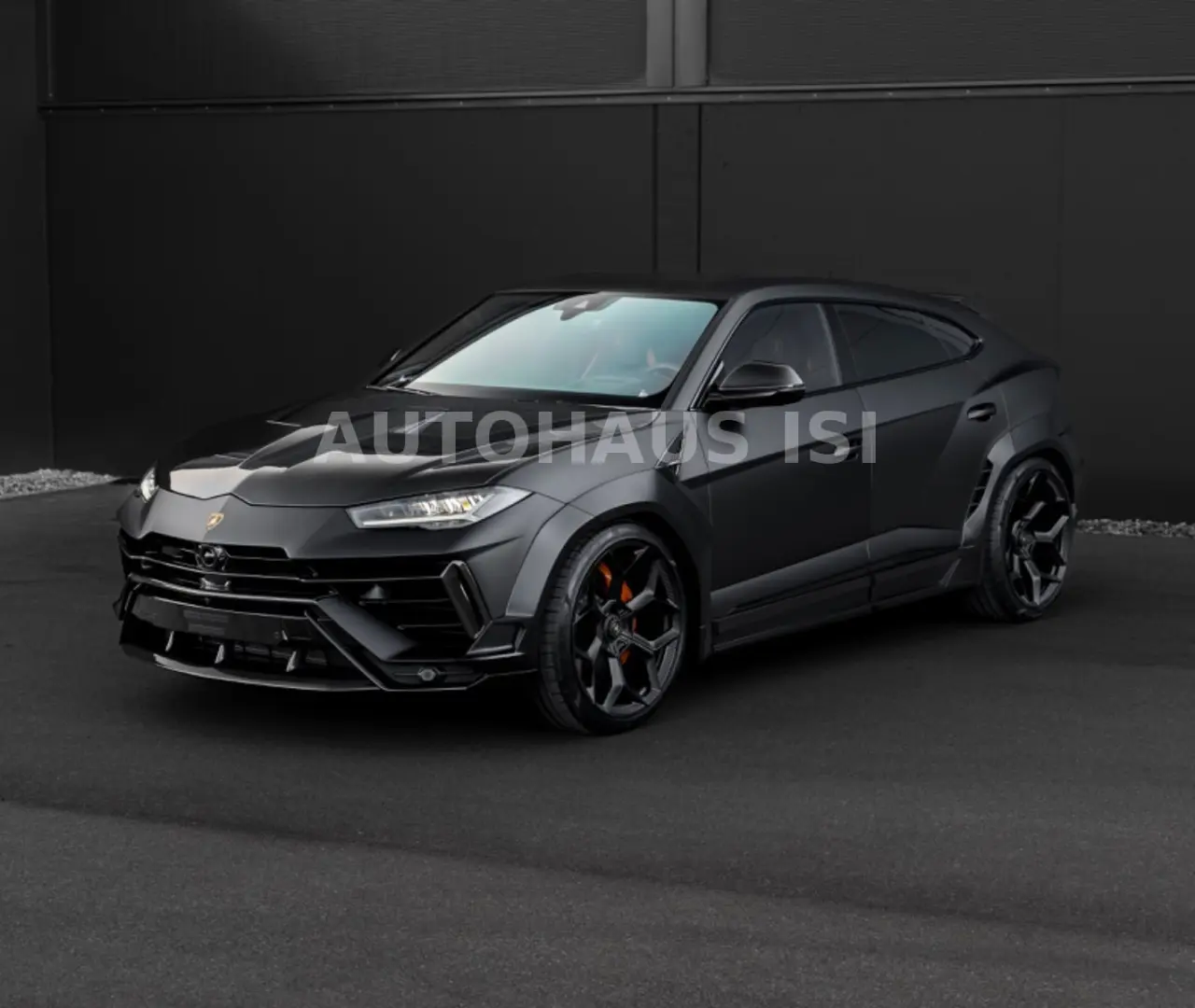 Urus S NOVITEC ESTESO WIDEBODY NERO MATT CARBON