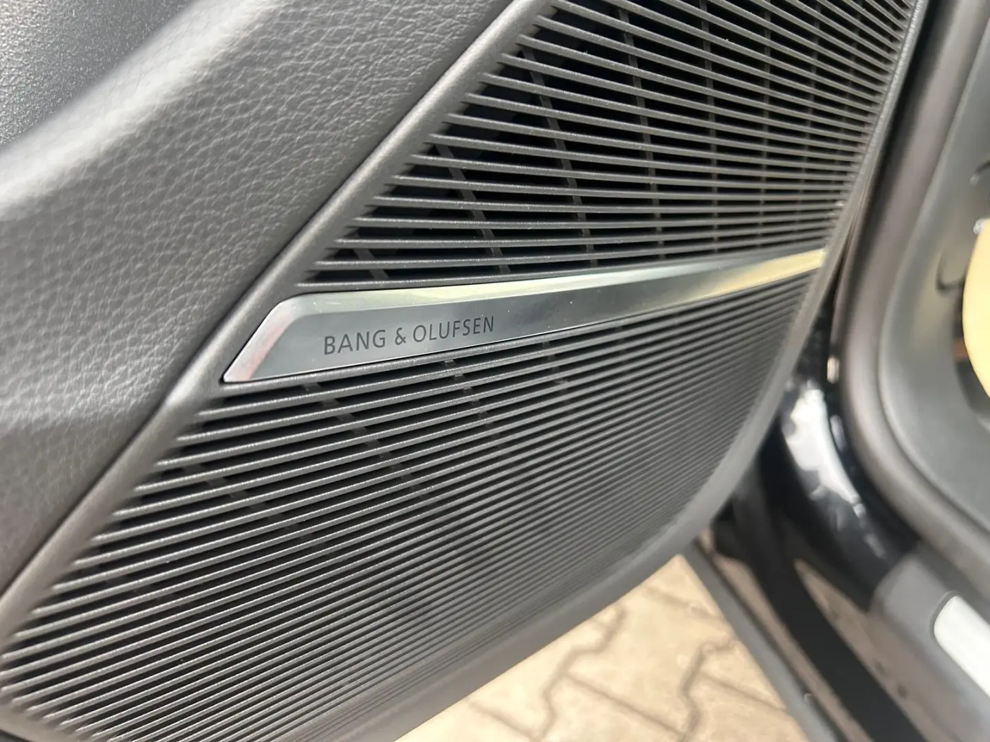 O8 3 0TDI qu. S-Line Pano AHK HUD Standh. Luft