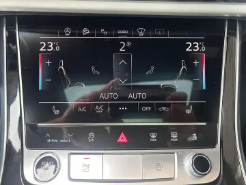 O8 3 0TDI qu. S-Line Pano AHK HUD Standh. Luft