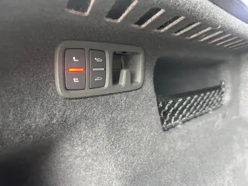 O8 3 0TDI qu. S-Line Pano AHK HUD Standh. Luft