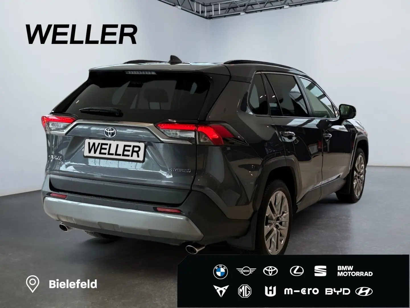 RAV 4 2.5 Hybrid Lounge 4x4  360 Navi LED JBL Ga