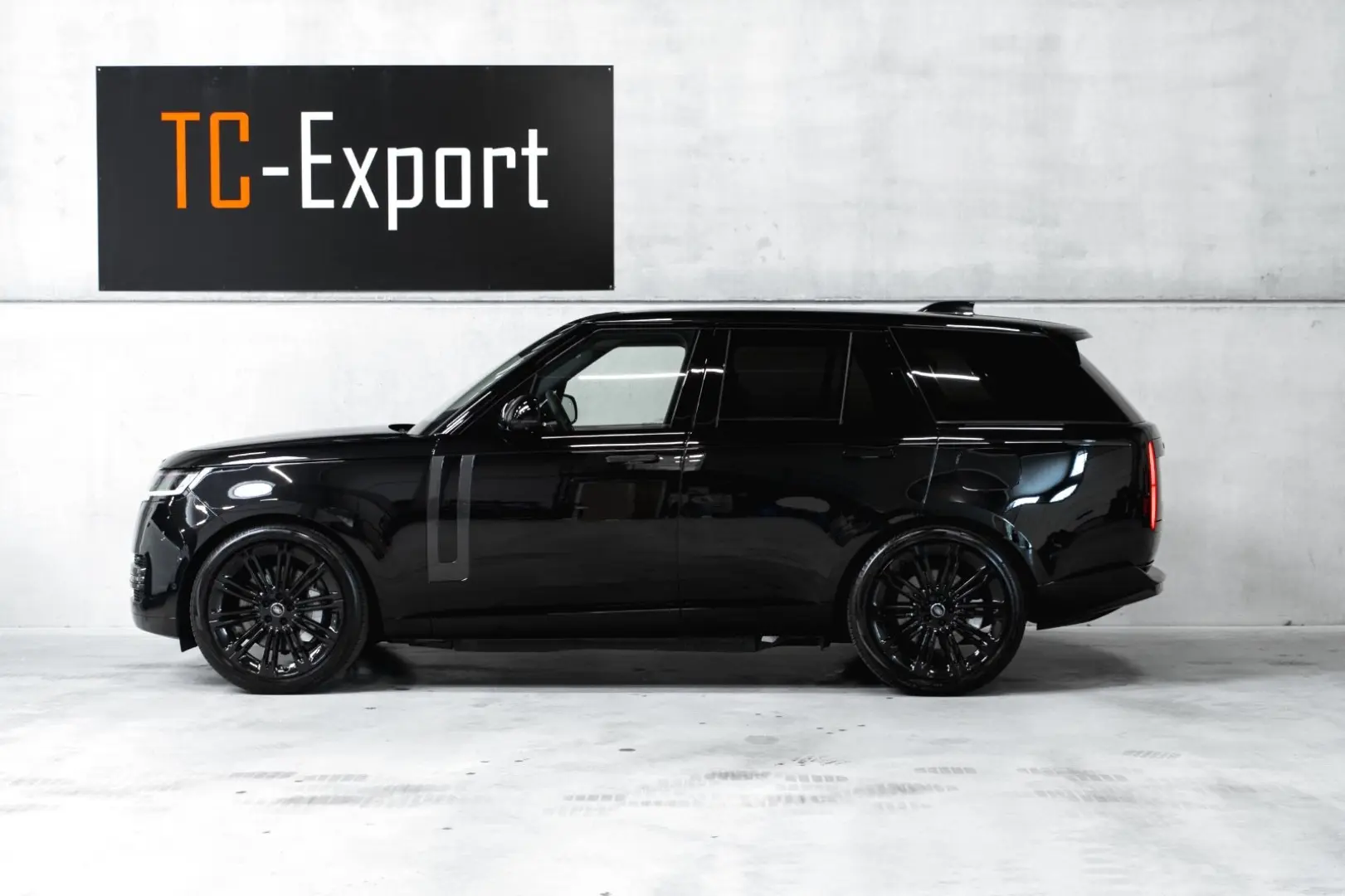 Range Rover P460e SE 24MY