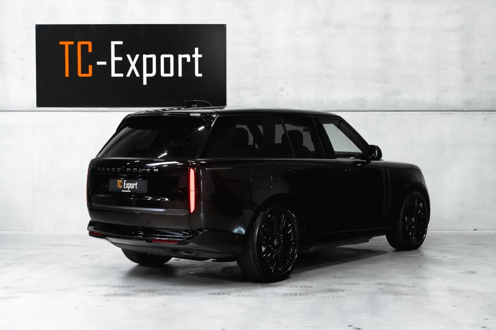 Range Rover P460e SE 24MY