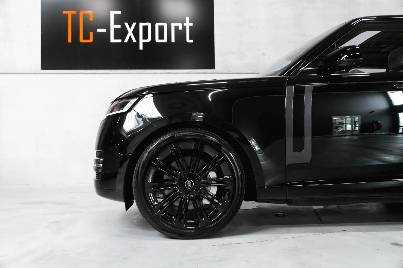 Range Rover P460e SE 24MY