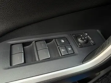 Rav4 2.5 Hybrid AWD  Facelift