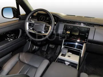 Range Rover SWB P460e HSE