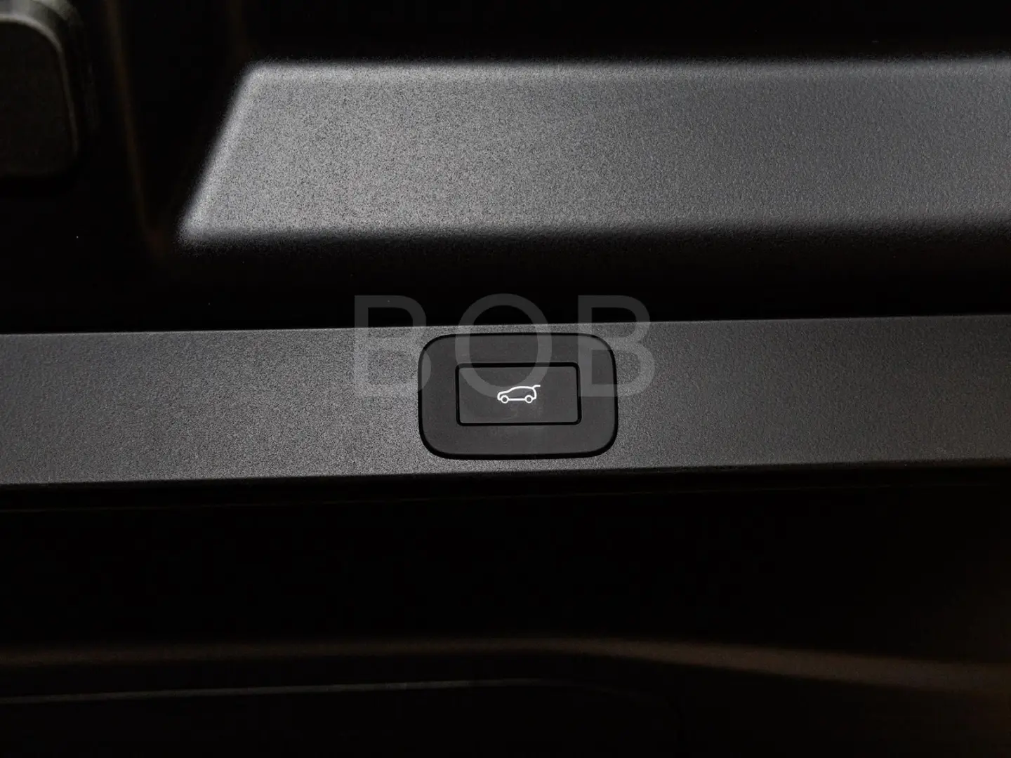 Range Rover SWB P460e HSE