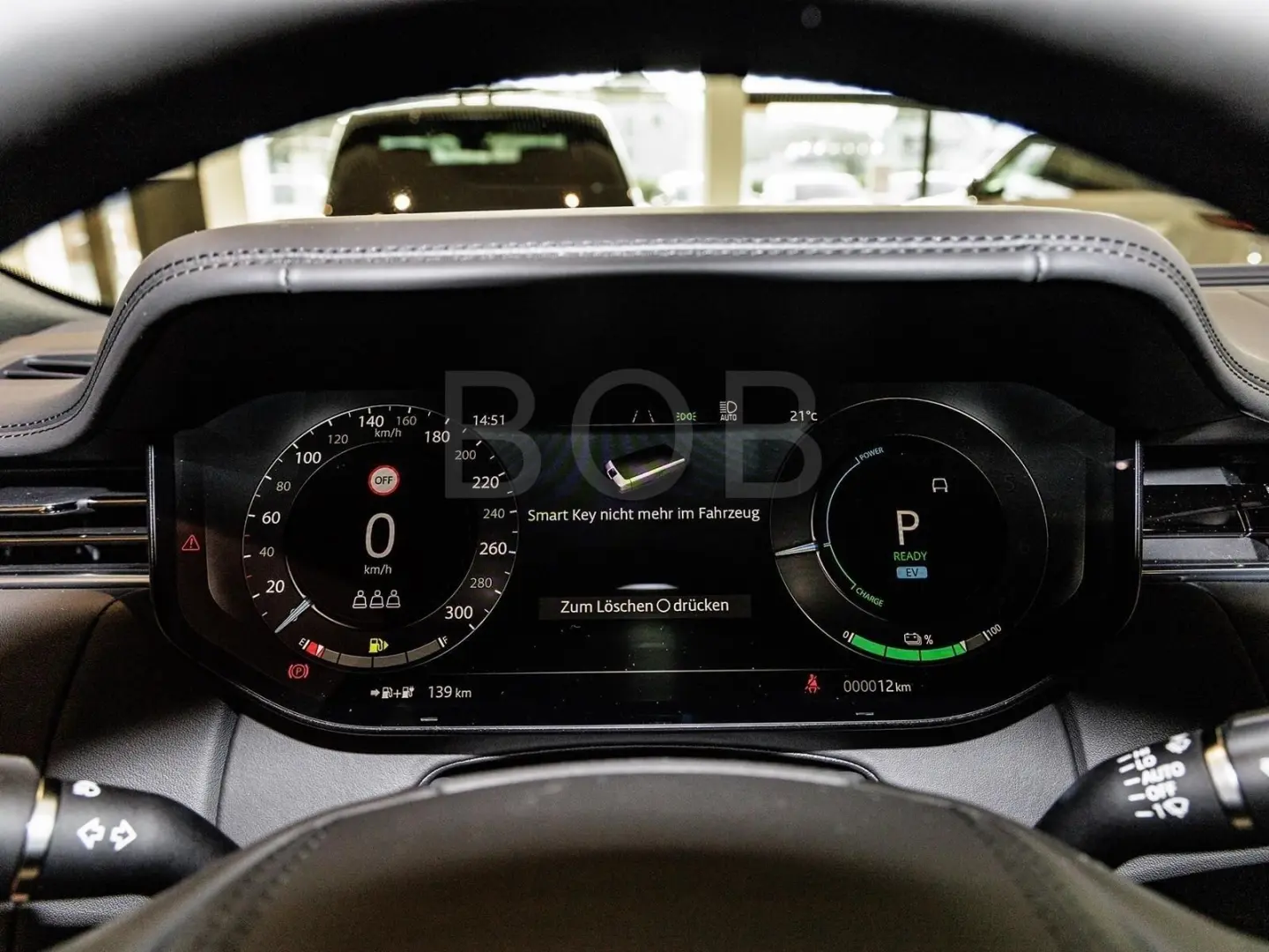 Range Rover SWB P460e HSE