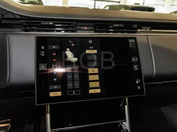 Range Rover SWB P460e HSE