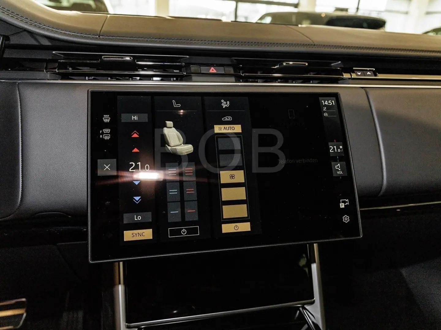 Range Rover SWB P460e HSE