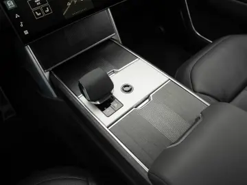 Range Rover D350 Autobiography  Full options