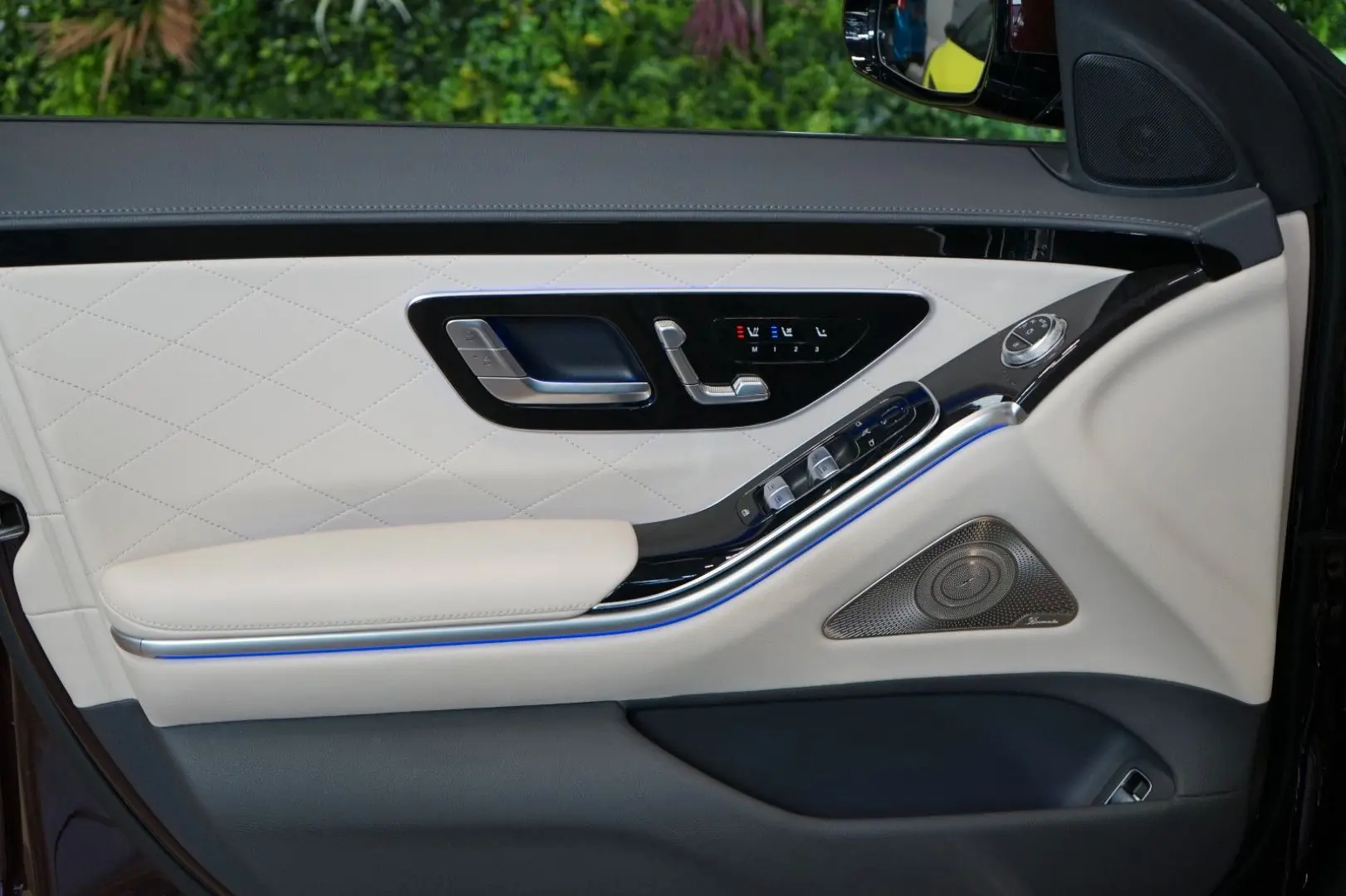 S580 4M PANO MASSAGE 360 BURM3D HUD