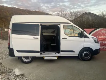 Ford Transit Custom Minibus  9 locuri  2020