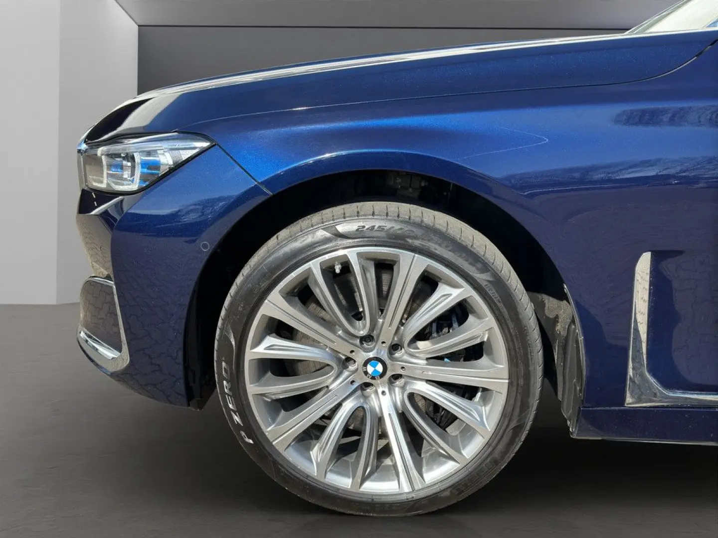 740d xDrive LASER HUD AKTIVSITZE 360  B&W 20