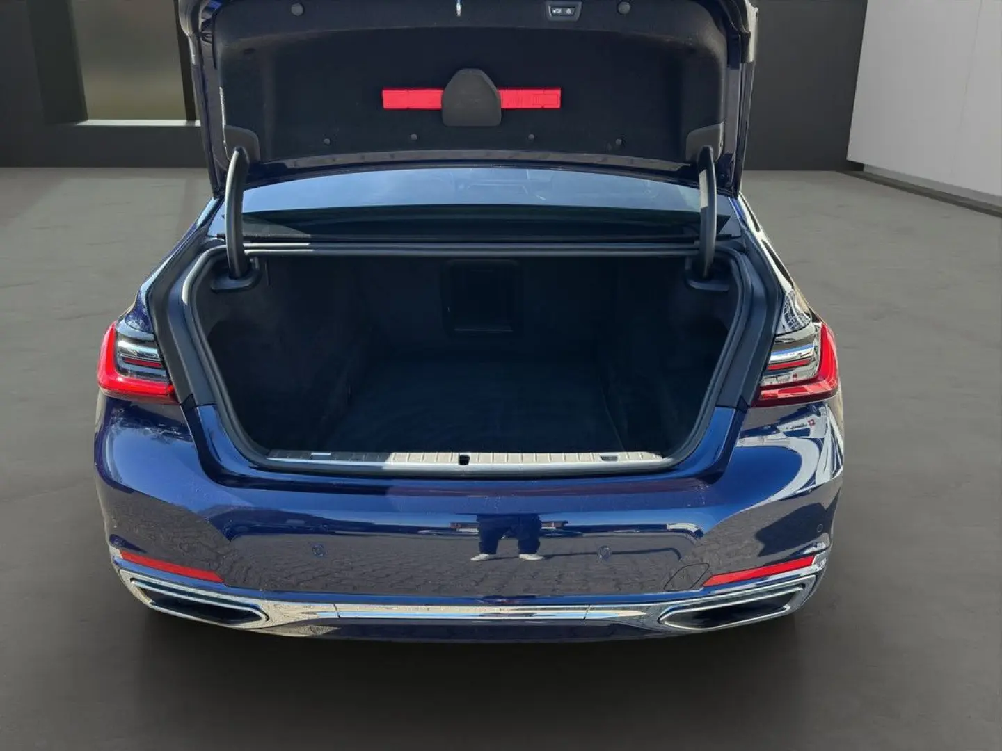 740d xDrive LASER HUD AKTIVSITZE 360  B&W 20