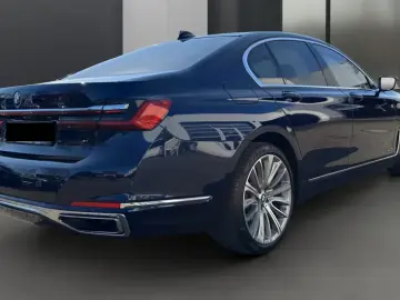 740d xDrive LASER HUD AKTIVSITZE 360  B&W 20