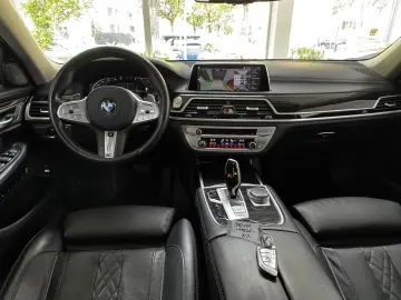 740 d xDrive LASER H&K SITZBELÜF. GD MASSAGE  TV