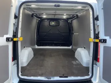 FORD TRANSIT CUSTOM  2020  181000km  L1-H1