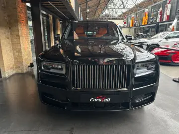 Cullinan Black Badge MY24  Mandarin  4 seat spec