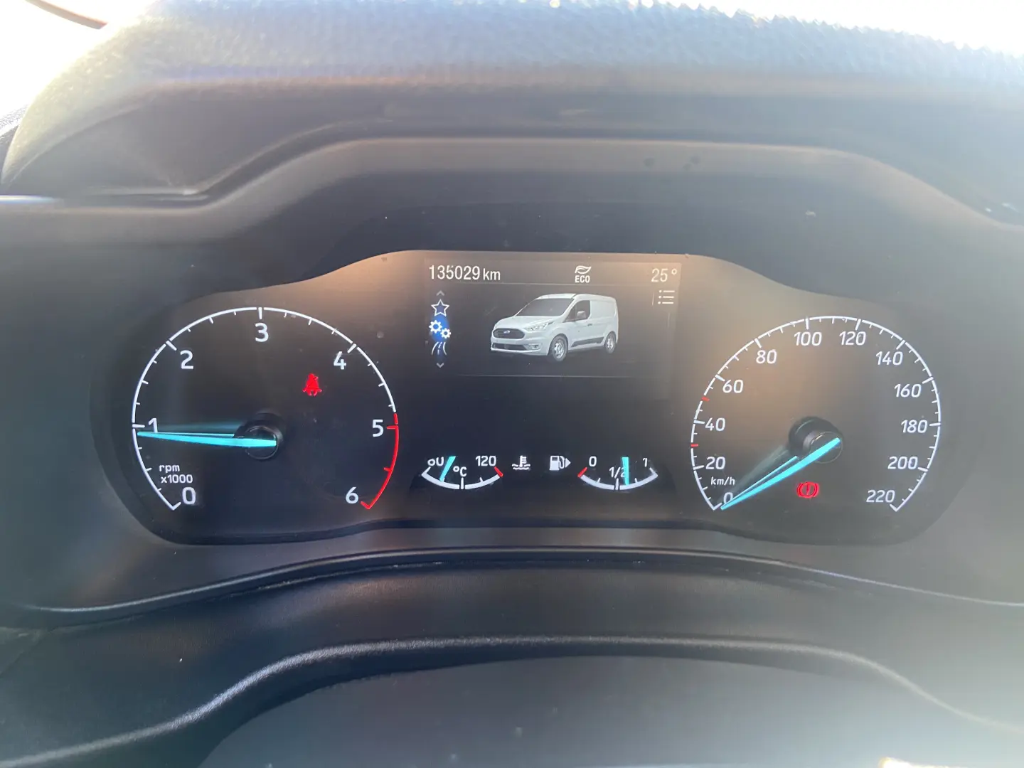 Ford Transit Connect  135.000km  garantie  rate