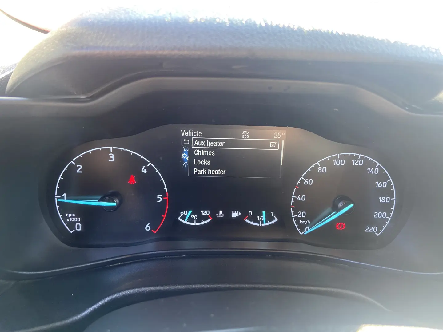 Ford Transit Connect  135.000km  garantie  rate