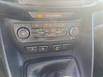 Ford Transit Connect  135.000km  garantie  rate