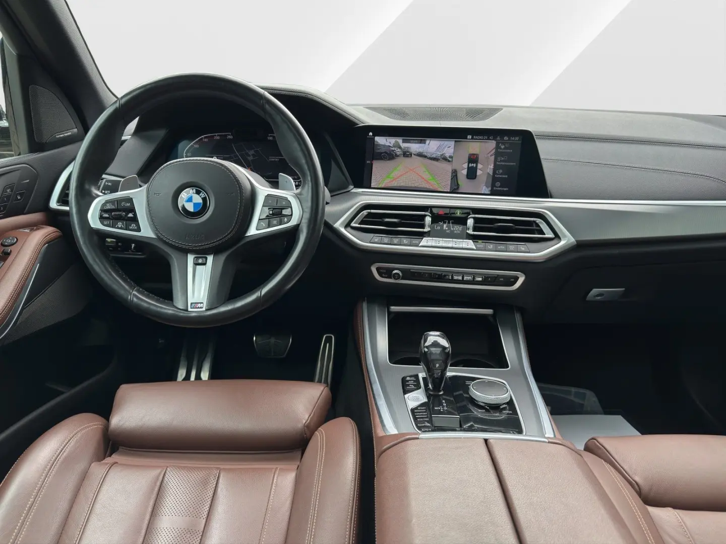 X5 xDrive40d 20    AHK   Harman Kardon   Pano