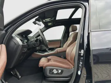 X5 xDrive40d 20    AHK   Harman Kardon   Pano