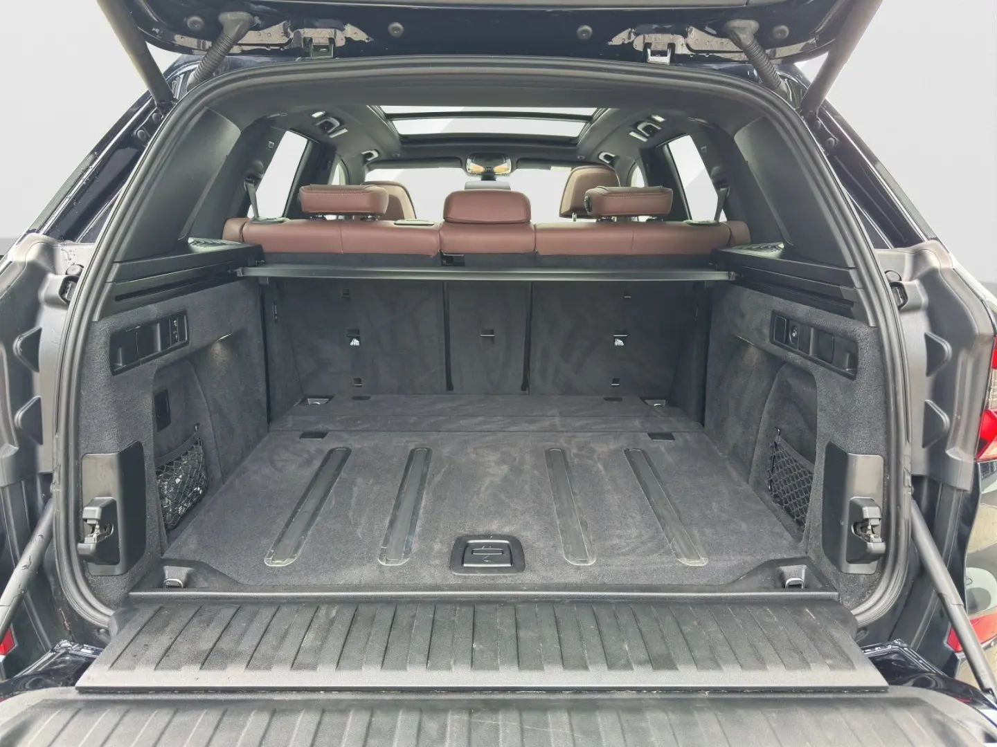 X5 xDrive40d 20    AHK   Harman Kardon   Pano