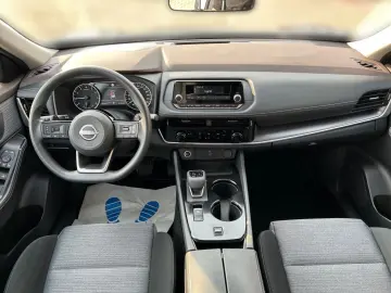 X-Trail 1.5 VC-T MHEV Visia Neuwertig