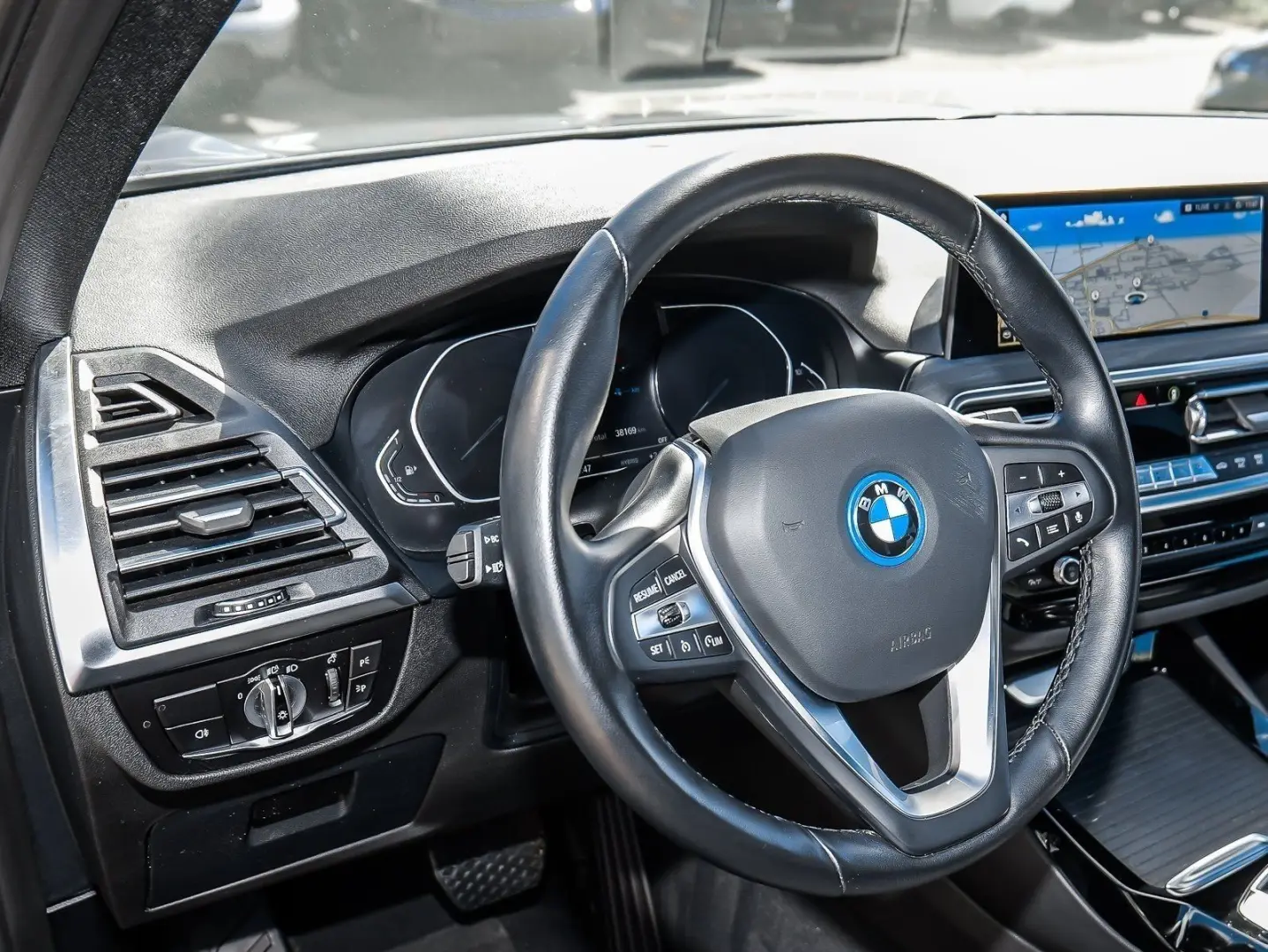 X3 xDrive30e RFK NAVI LED PDC V H DAB Parkass.