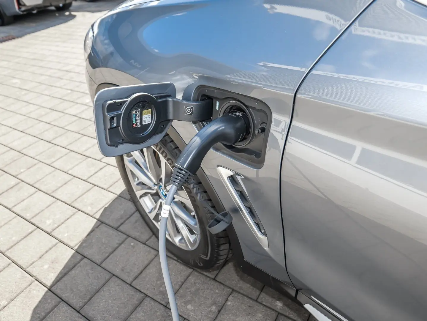 X3 xDrive30e RFK NAVI LED PDC V H DAB Parkass.