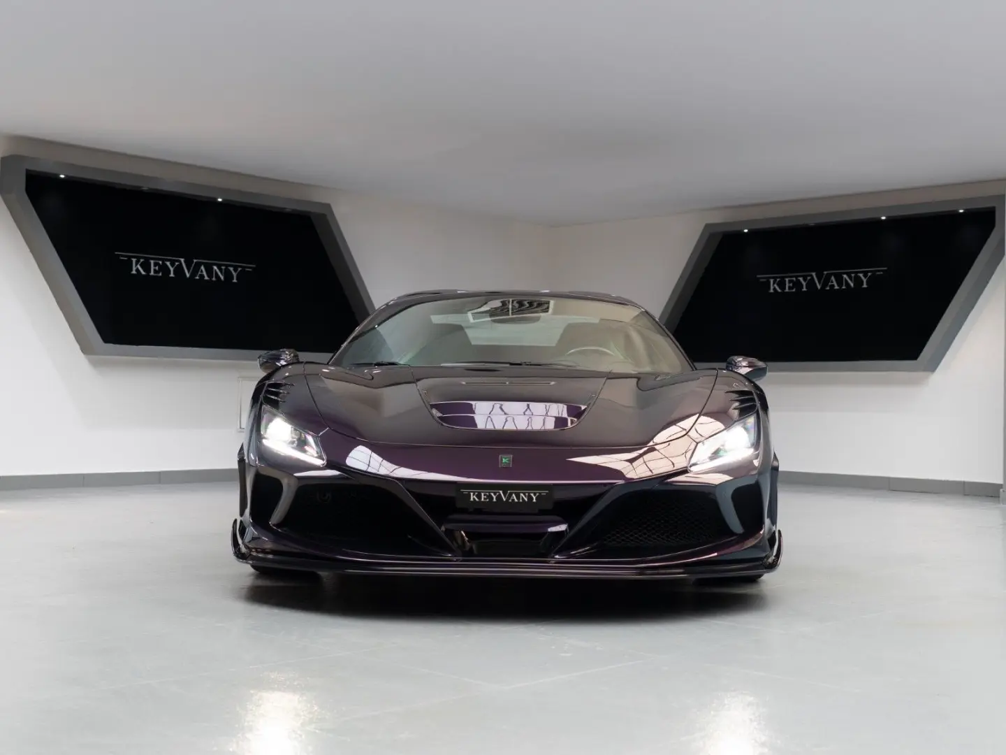 F8 SPIDER KEYVANY TAILR.MADE CARB.SEAT PAS.DISPL