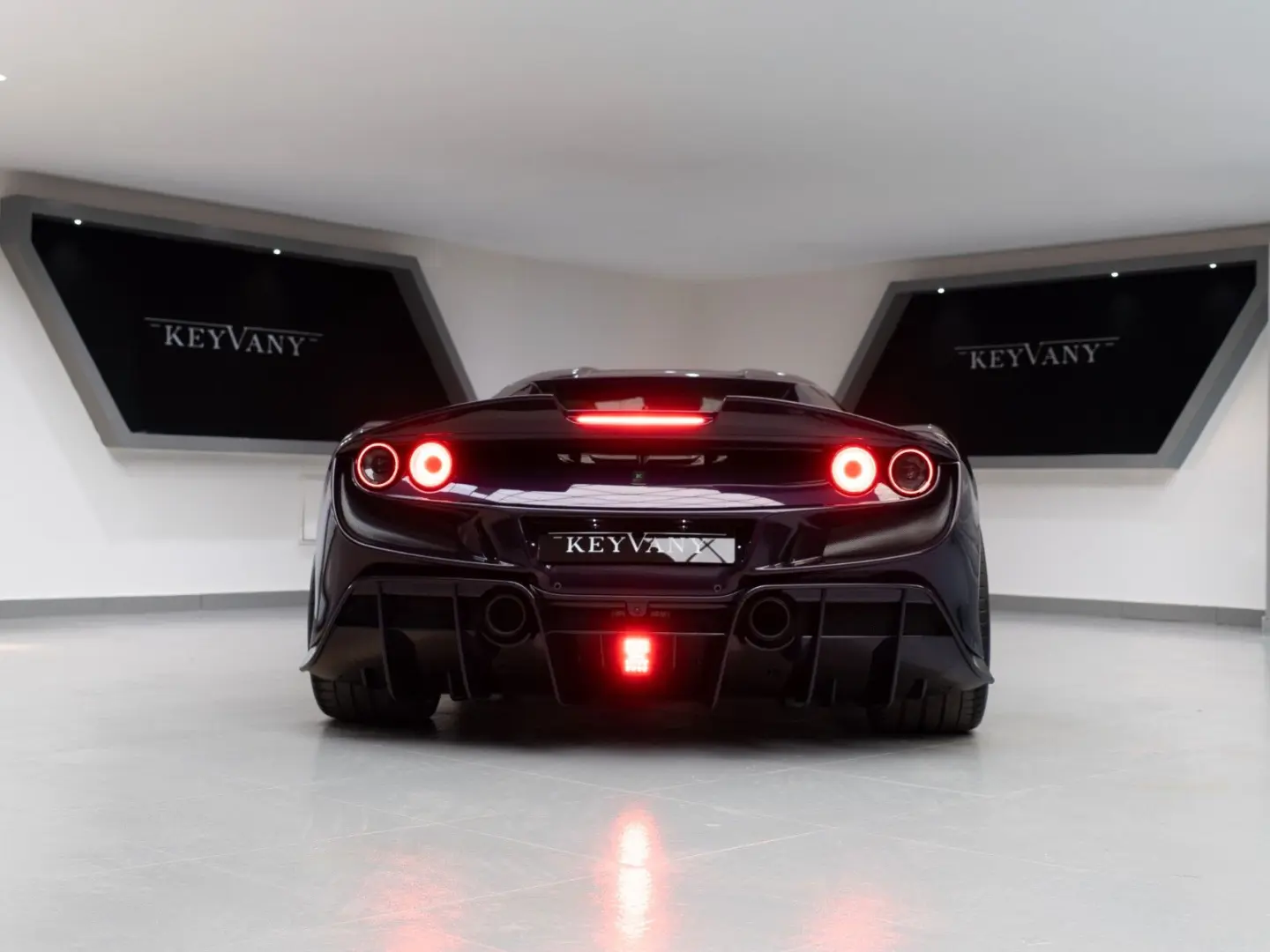 F8 SPIDER KEYVANY TAILR.MADE CARB.SEAT PAS.DISPL