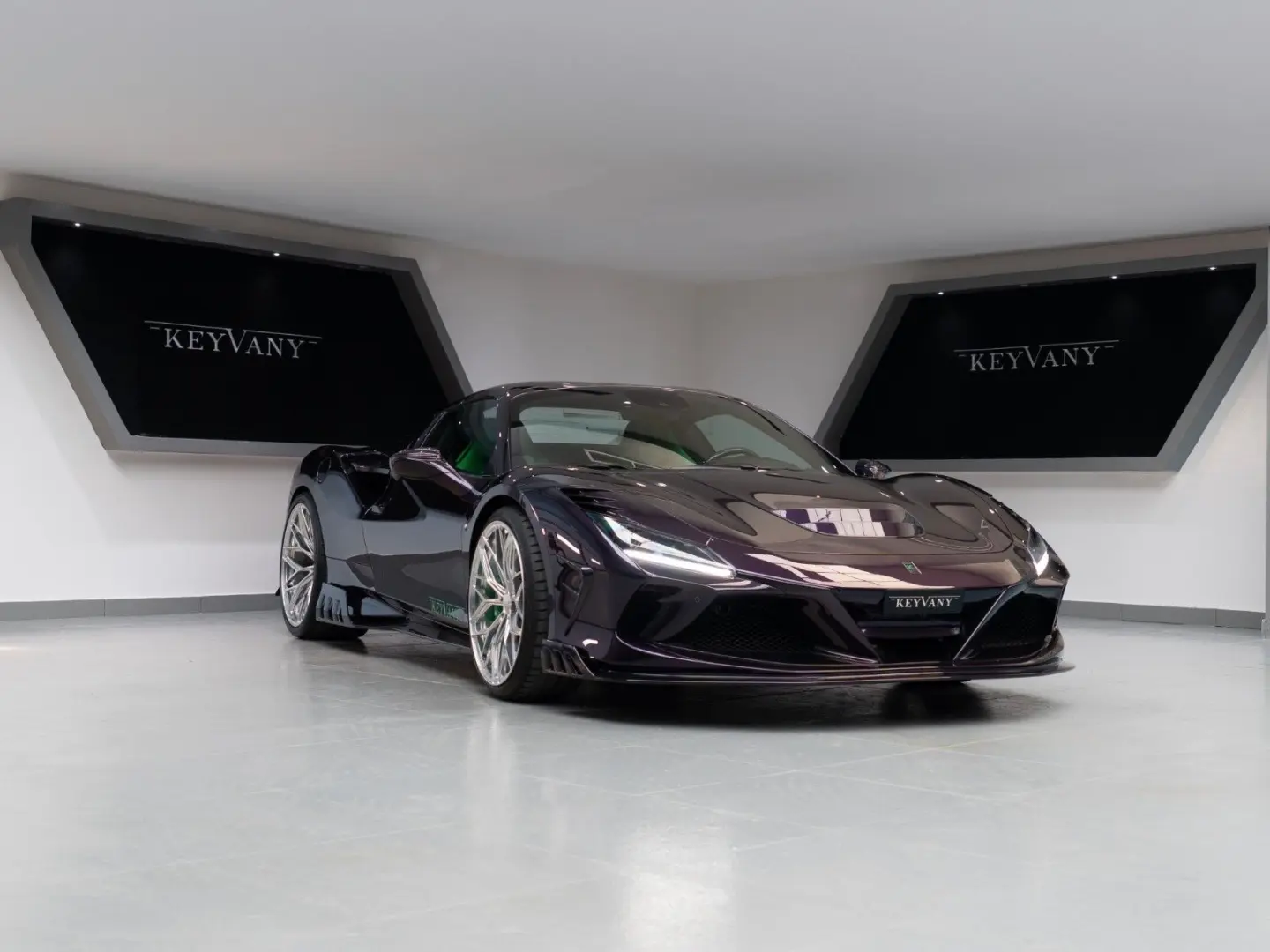 F8 SPIDER KEYVANY TAILR.MADE CARB.SEAT PAS.DISPL