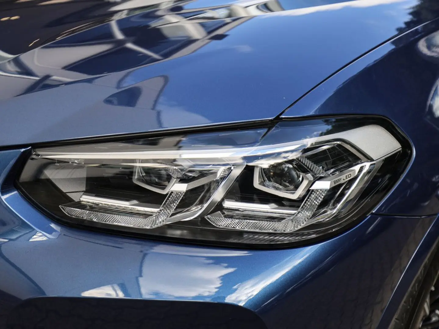 X3 Inspiring FACEL. PANO LED ACC W-LAN NAVI SHZ