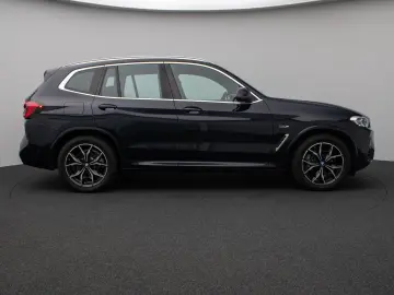 X3 xD30e M Sport 360 Laser HUD DAB HiFi Komfort