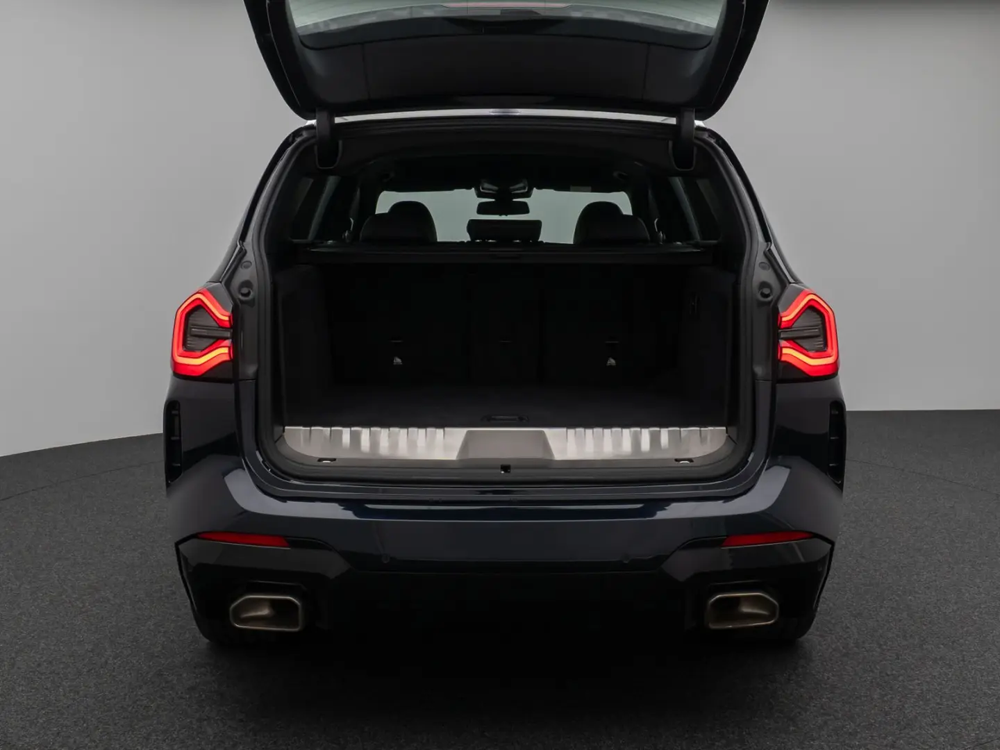 X3 xD30e M Sport 360 Laser HUD DAB HiFi Komfort