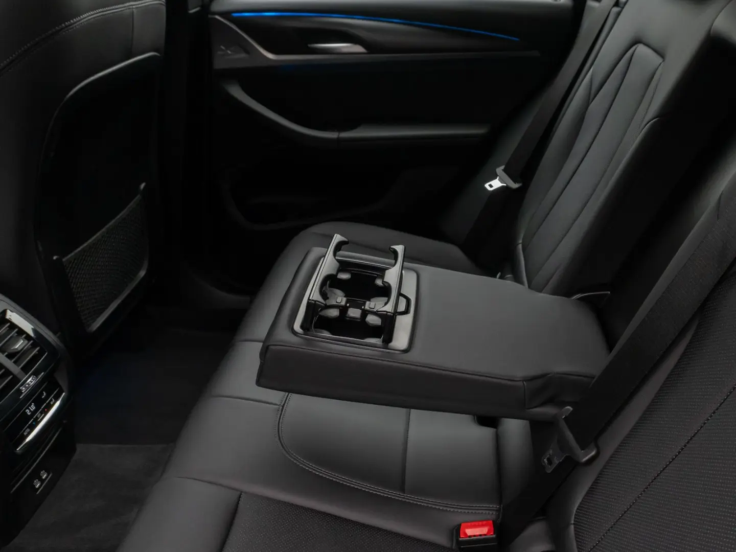 X3 xD30e M Sport 360 Laser HUD DAB HiFi Komfort