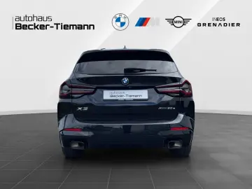 X3 xDrive30e M Sport Live  Driving Parking LED D