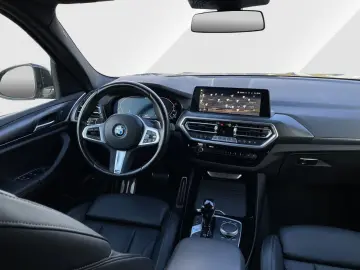 X3 xDrive30e M Sport Live  Driving Parking LED D
