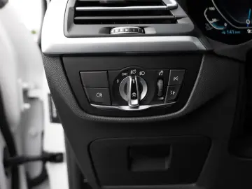 X3 Impressive PANO AHK HUD 360  LED ACC W-LAN