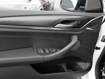 X3 Impressive PANO AHK HUD 360  LED ACC W-LAN