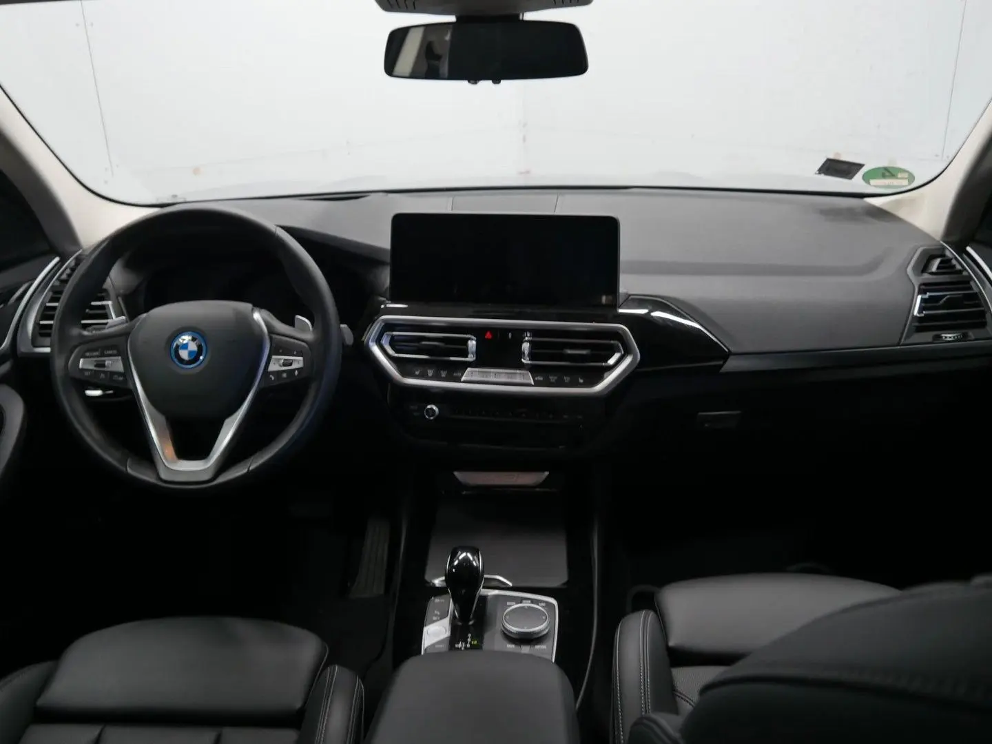 X3 xDrive 30e HuD KZU LED QI RFK MFL 3ZK Temp.