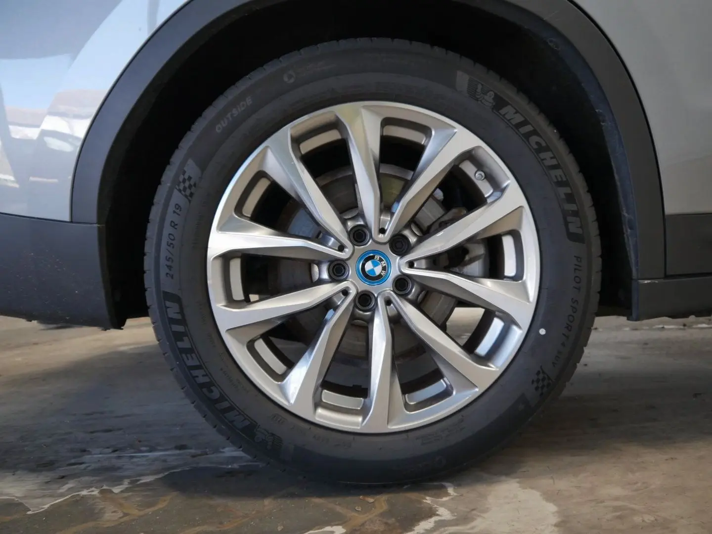 X3 xDrive 30e HuD KZU LED QI RFK MFL 3ZK Temp.