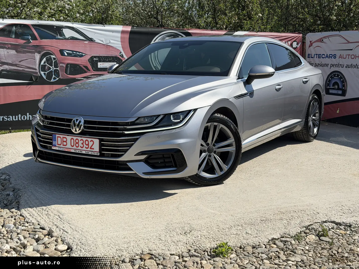VW ARTEON  3xR-LINE  Faruri full MATRIX  2.0 TSI-190CP