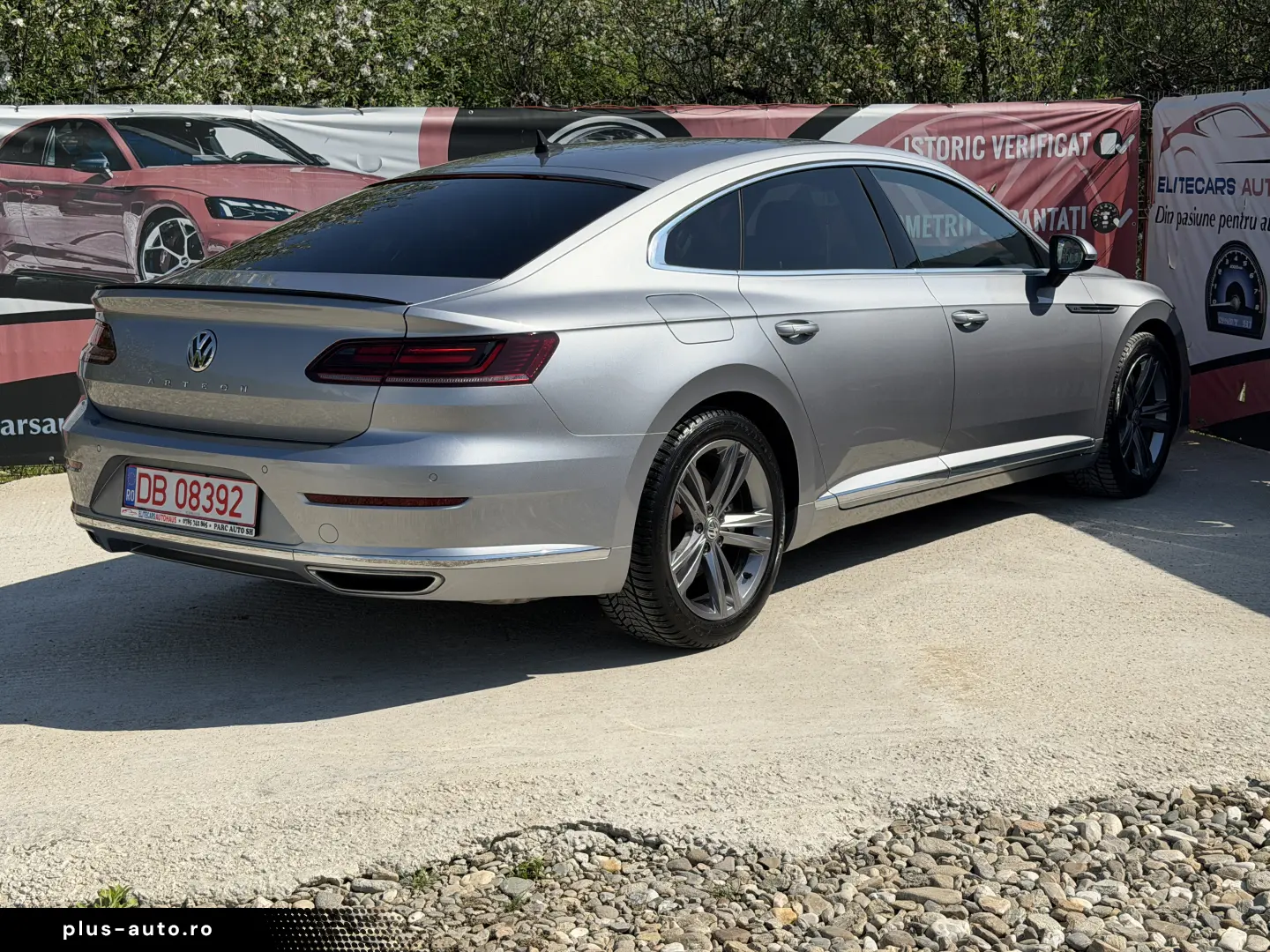 VW ARTEON  3xR-LINE  Faruri full MATRIX  2.0 TSI-190CP